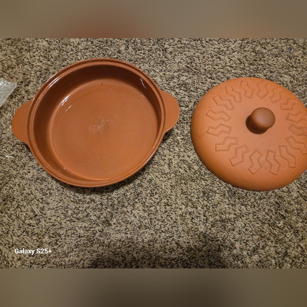 Terracotta Clay Casserole Dish with Lid And Small Bowl